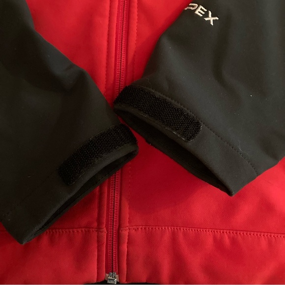 The North Face Men’s Red and Black Soft Shell Jacket - size S - Picture 7 of 8